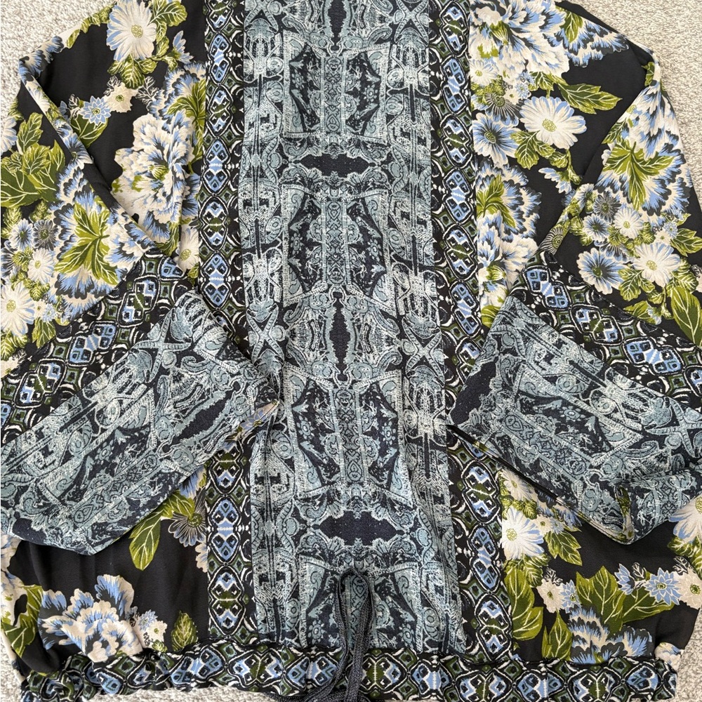 Free People Wildflower Drawstring Cinched Kimono Size XS/Small Bohemian - Picture 8 of 8